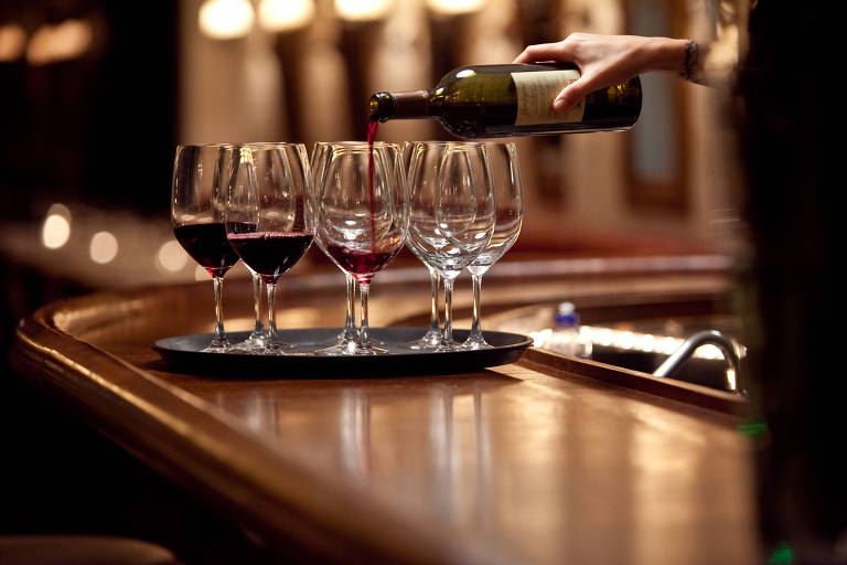 Vídeo: Consumo de vinho diminui na França e preocupa produtores
