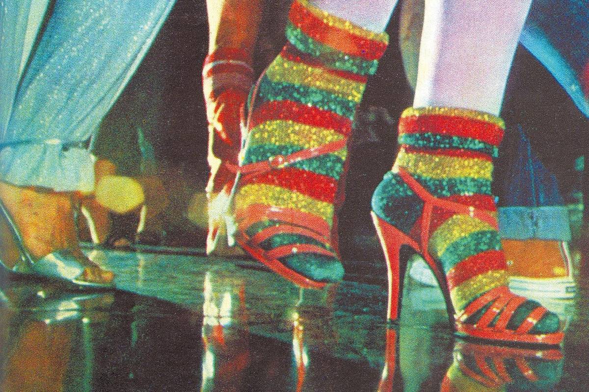 Gilberto Braga lançou moda nas ruas, com sandália e meia de lurex