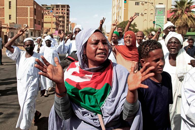 Golpe no Sudão é perigo para democracia no mundo inteiro, diz porta-voz de manifestantes