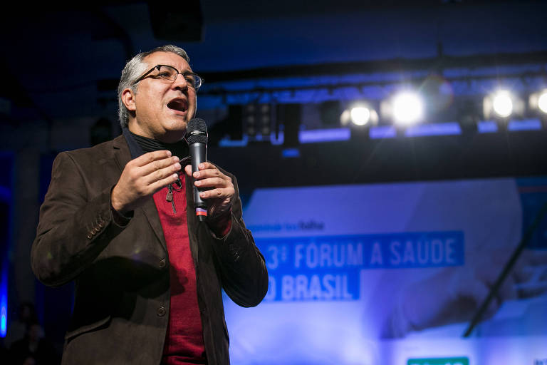 Alexandre Padilha (PT-SP), deputado federal, durante o terceiro fórum A Saúde do Brasil


