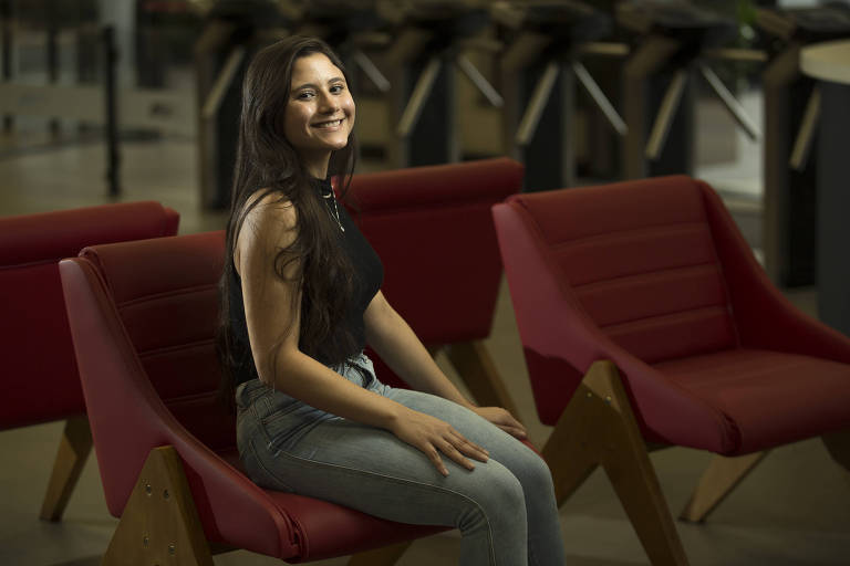 Mariana Rocha de Alencar, 18, estudante do cursinho Etapa