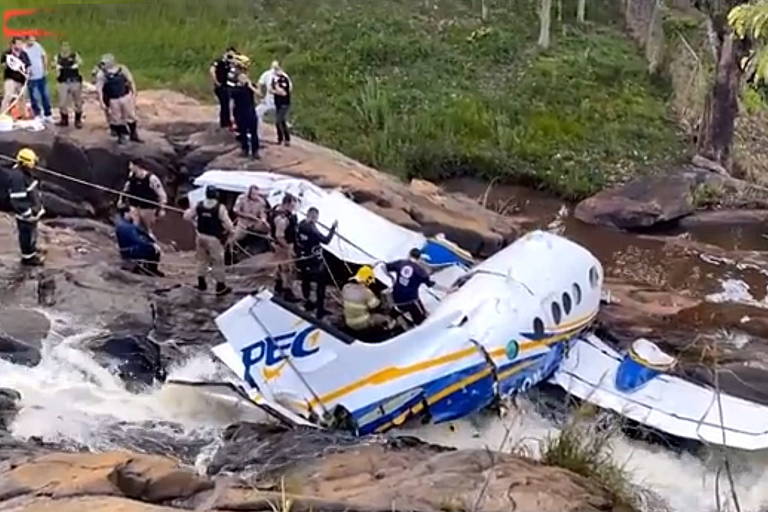 Avião Beechcraft C-90A que levava a cantora Marília Mendonça e outras quatro pessoas, todos mortos no acidente ocorrido perto de Caratinga (MG) na sexta (5)