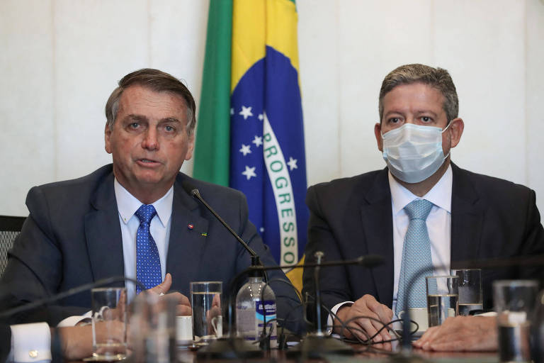 Bolsonaro enfrenta campo minado no centrão para definir partido