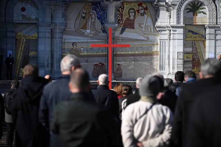 Igreja Católica francesa reconhece responsabilidade por abuso de mais de 200 mil menores