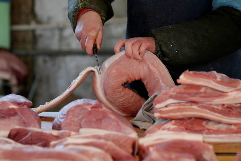 China reduz compra de carnes em outubro ao menor patamar em 20 meses