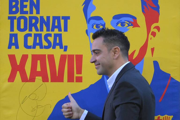 Xavi Hernandez durante sua apresentação no Barcelona