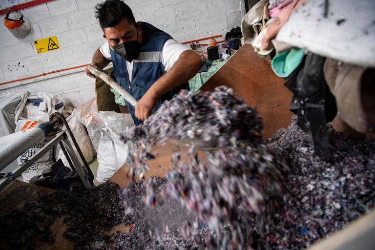 Capadocianas Aplicativo Para Reciclar Roupas Usadas Pretende Diminuir Lixo Da Ind Stria T Xtil