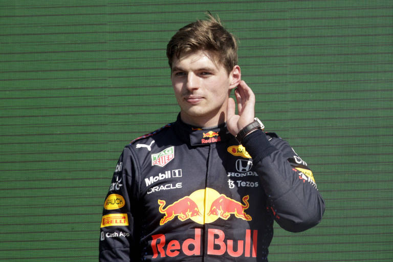 Max Verstappen lidera o Mundial de F1