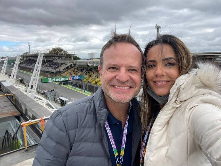 Rubens Barrichello e Paloma TOcci no GP Brasil