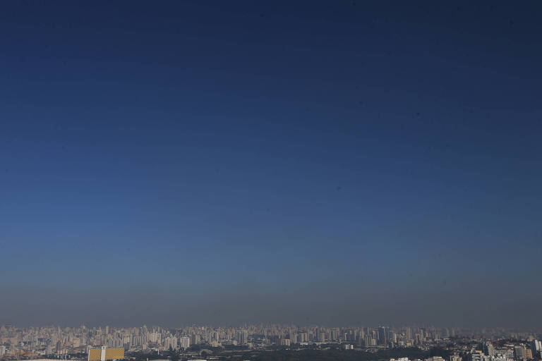 Faixa de poluição na cidade de de São Paulo