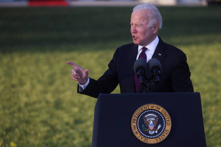 Presidente dos EUA, Joe Biden, durante anúncio de promulgação do pacote de infraestrutura na Casa Branca, em Washington