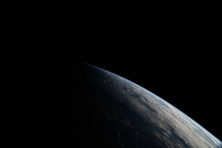 Foto divulgada pela tripulação da Inspiration4, missão da empresa SpaceX do bilionário Elon Musk, que ficou três dias em órbita ao redor do planeta