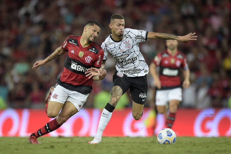 Corinthians não segura o Flamengo e adia entrada no G4 do Brasileiro