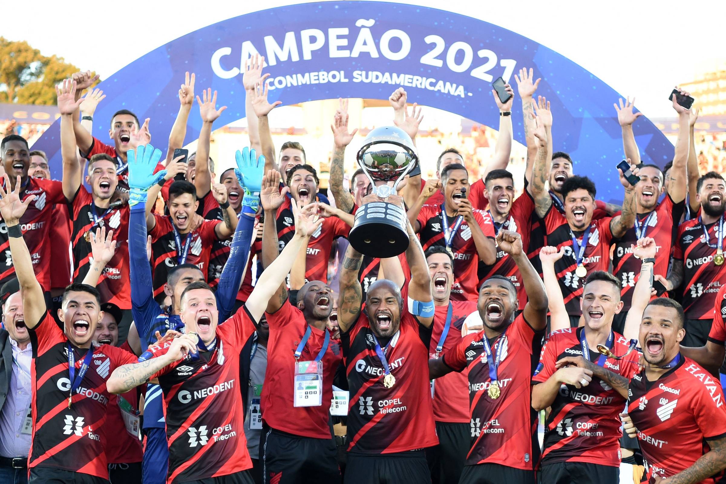 Vasco Tri Campeão Sul Americano 48 98 2000