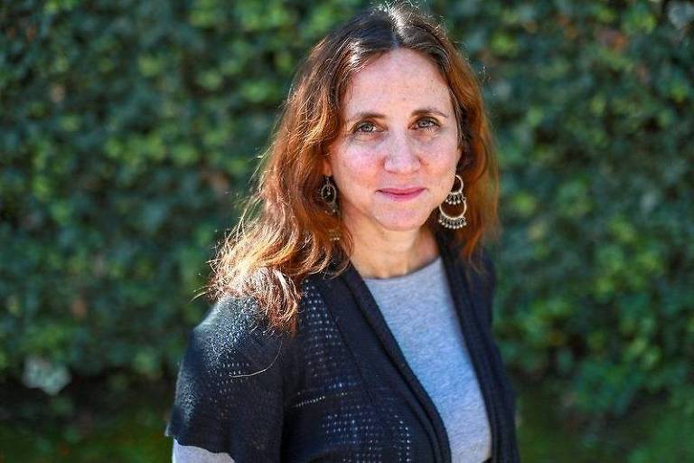 A diretora do Instituto de Assuntos Públicos da Universidade do Chile, Claudia Heiss, 49