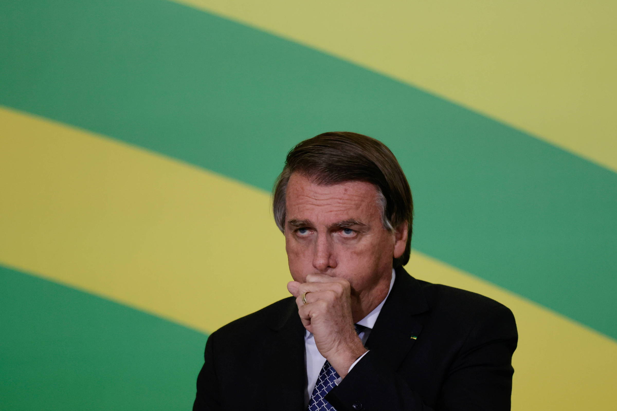 Coluna, A fake news do WhatsApp de Bolsonaro pode