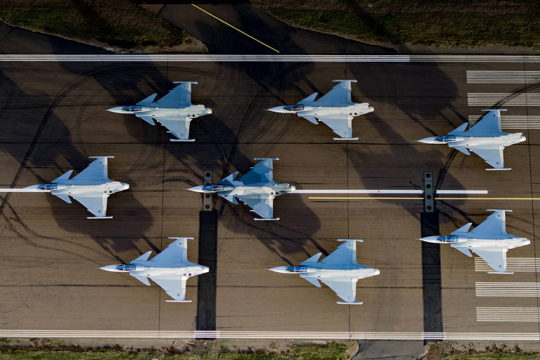 Novos caças Gripen da Força Aérea são apresentados na Suécia; veja vídeo