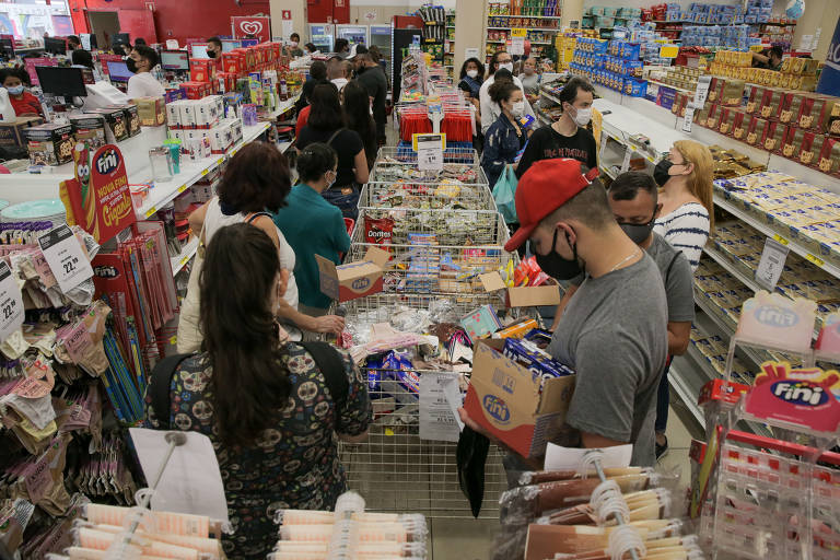 Veja quais produtos foram analisados pela Folha antes e na promoção -  30/11/2019 - Black Friday - Fotografia - Folha de S.Paulo