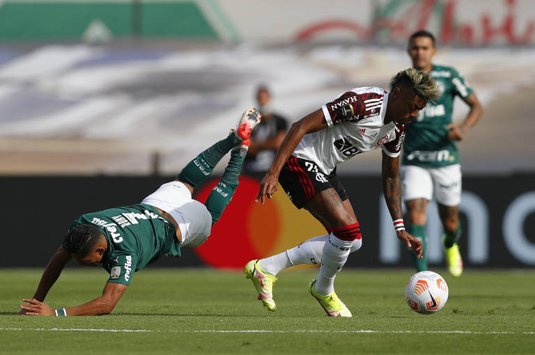 Mundial adiado apertará calendário de Palmeiras ou Flamengo no início de 22  - 09/11/2021 - UOL Esporte