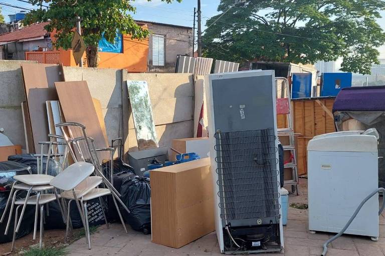 Na Vila Sônia, em São Paulo, 248 famílias foram despejadas de terreno