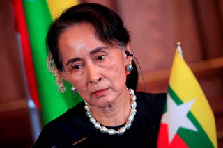 FILE PHOTO: Myanmar's Aung San Suu Kyi attends the joint news conference of the Japan-Mekong Summit Meeting in Tokyo