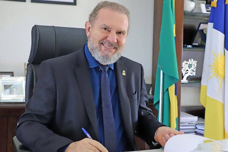 PGR afirma que governador de Tocantins não explica R$ 7,8 milhões movimentados em dinheiro