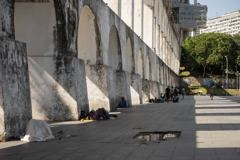 Rio lança programa voltado para moradores de rua que prevê internação compulsória