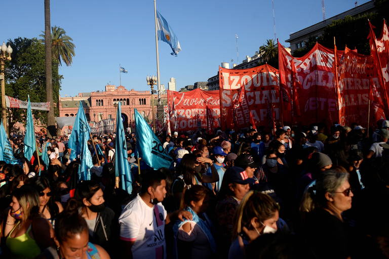 Argentinos protestam contra o FMI 