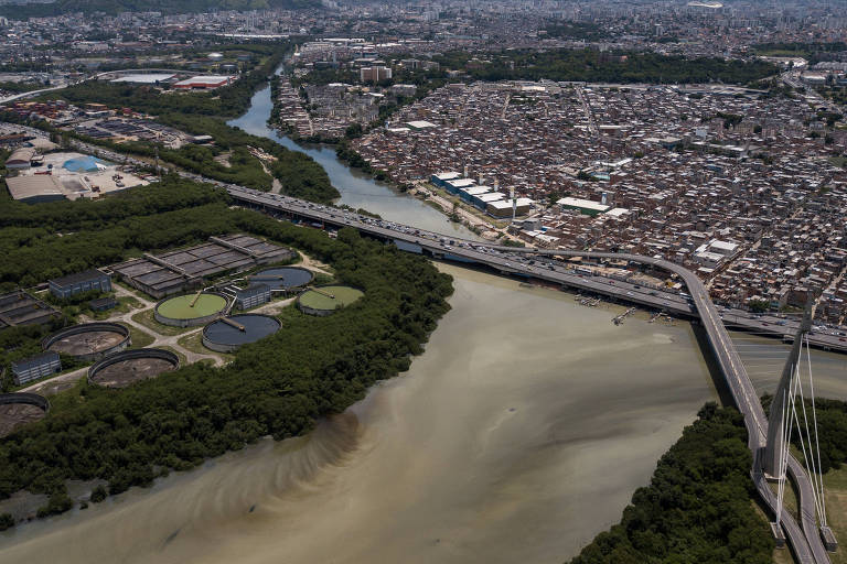Rio adota 'atalho' para minimizar atrasos na despoluição da baía de Guanabara