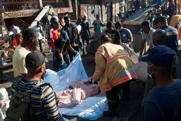 Número de mortos após explosão de caminhão no Haiti sobe para 75
