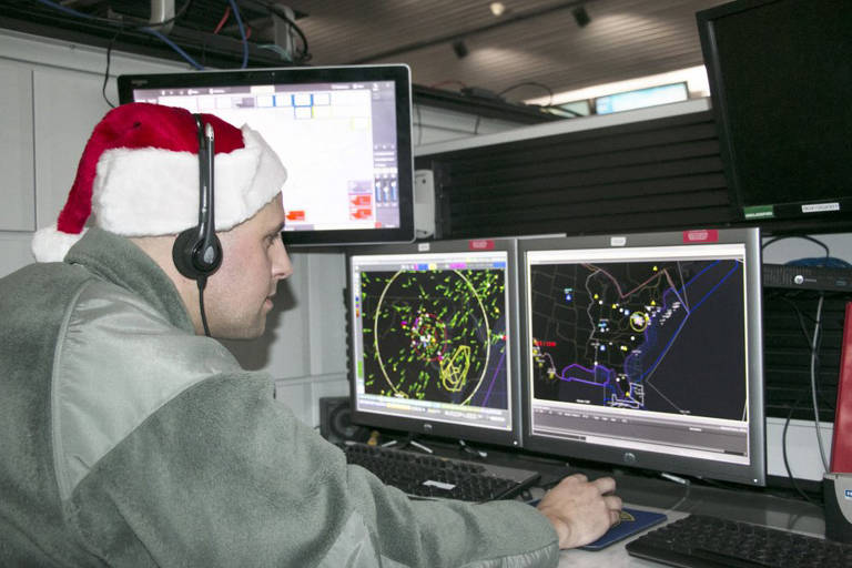 Papai Noel tem seu rumo rastreado por comando militar americano na