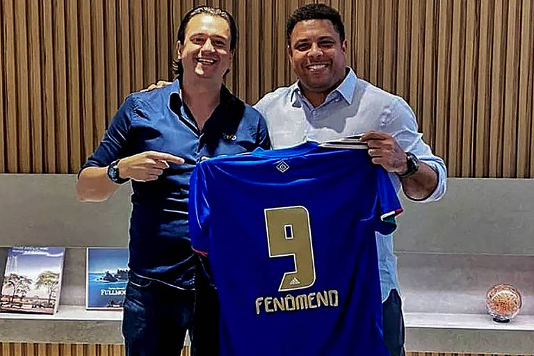 Ronaldo Fenômeno, revelado pelo Cruzeiro, compra o clube