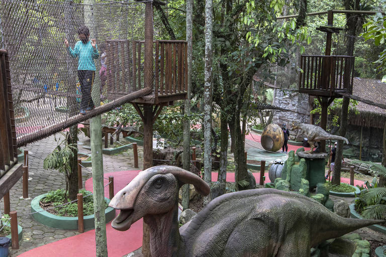 Onde ver dinossauros em São Paulo? Criaturas estão em parques