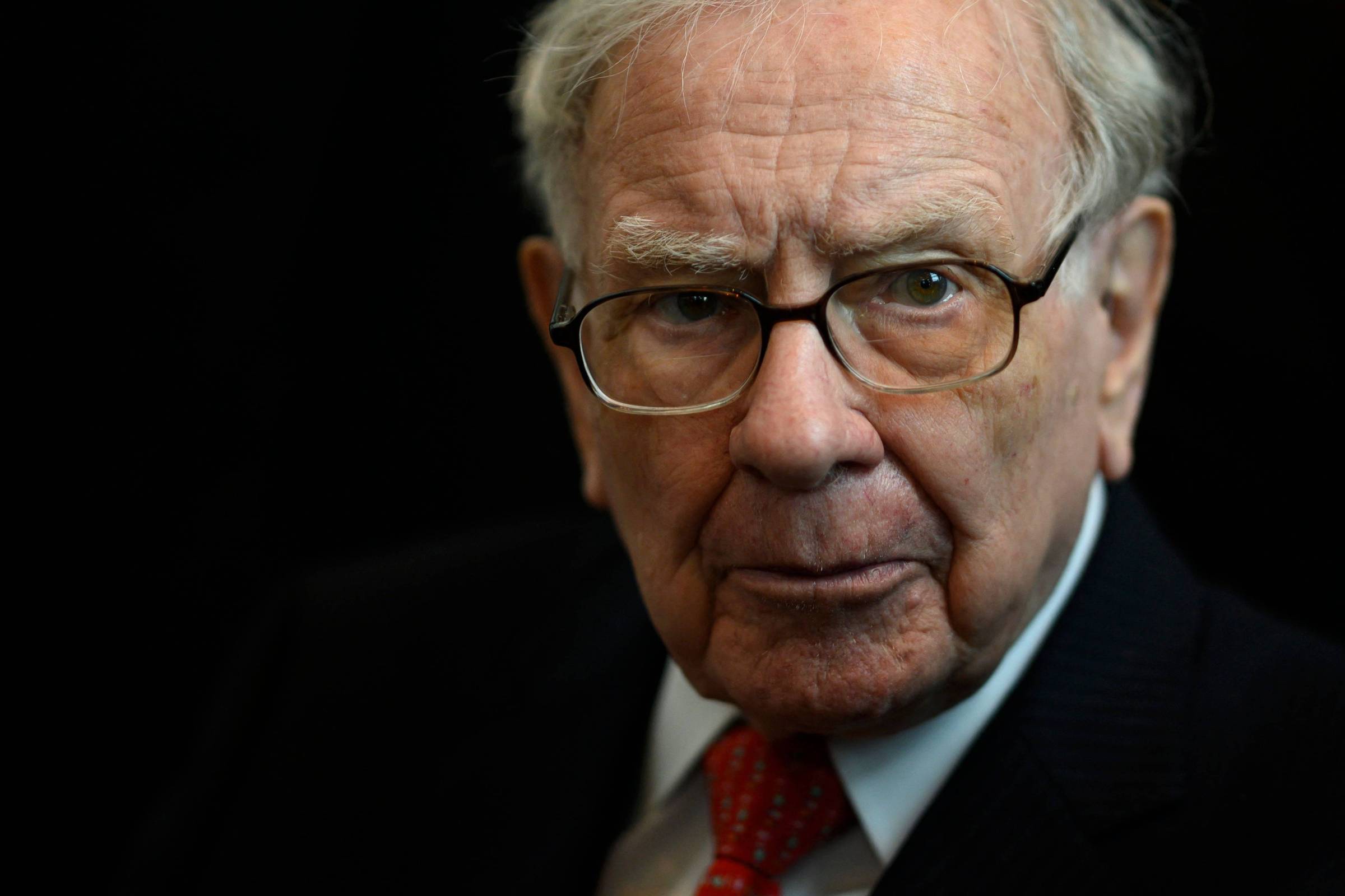 Warren Buffett, investidor mais famoso do mundo, anuncia aposentadoria de império após 60 anos