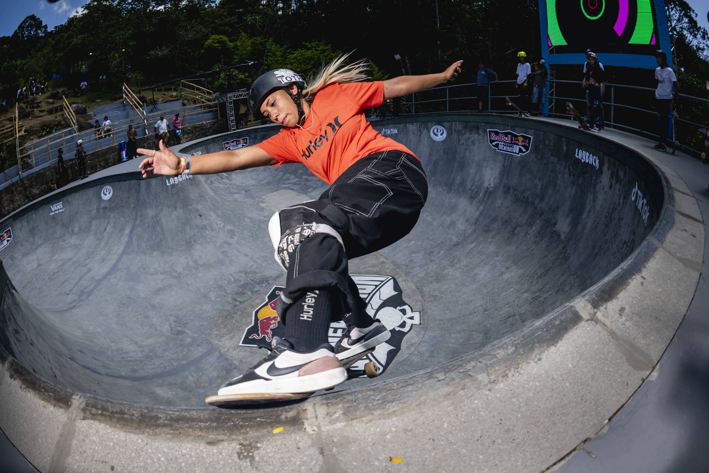 Augusto Akio busca vaga no skate park em Paris 2024: “Carrego a