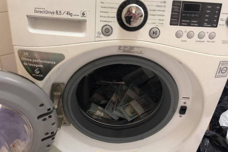 Operação da PF contra lavagem de dinheiro encontra notas em máquina de lavar roupa em SP