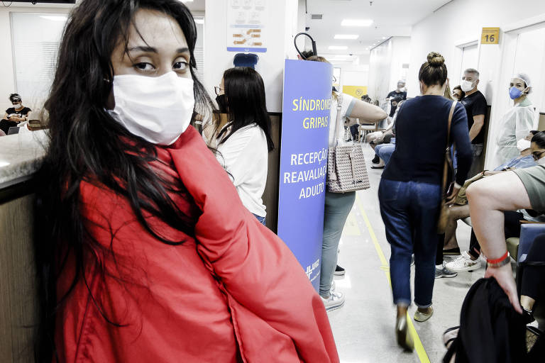 Com Covid e gripe, espera em prontos-socorros chega a 6 horas em São Paulo