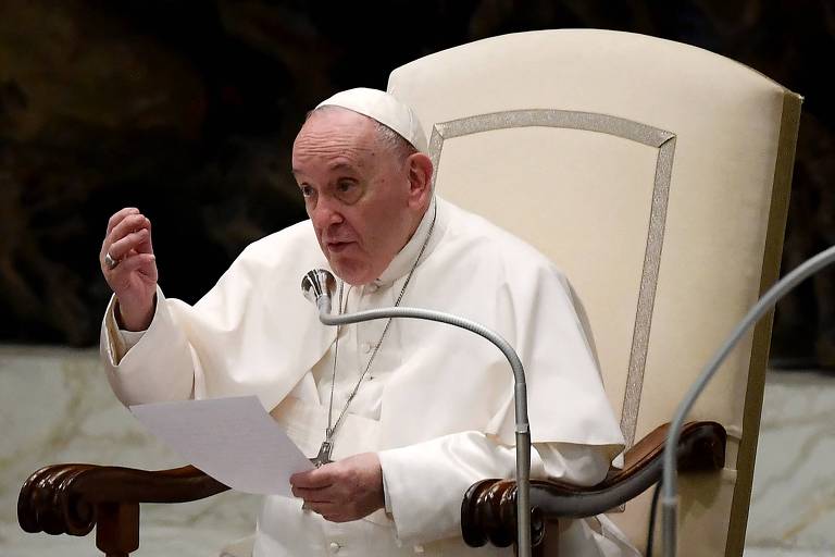 O papa Francisco discursa durante a audiência geral, no Vaticano