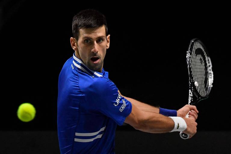 Imprensa internacional destaca polêmica sobre decisão da Austrália de barrar Djokovic