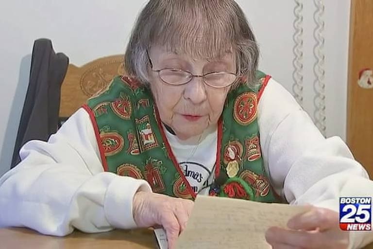 Carta de soldado da Segunda Guerra Mundial a sua mãe é entregue 76 anos depois