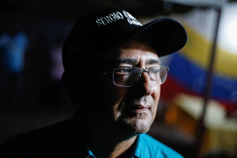 Oposição na Venezuela vence eleição para governador em berço de Chávez