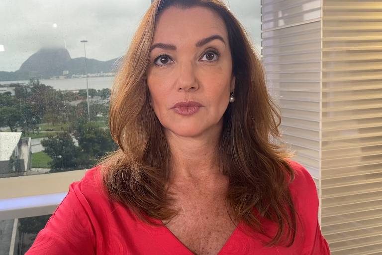 A apresentadora Renata Cordeiro