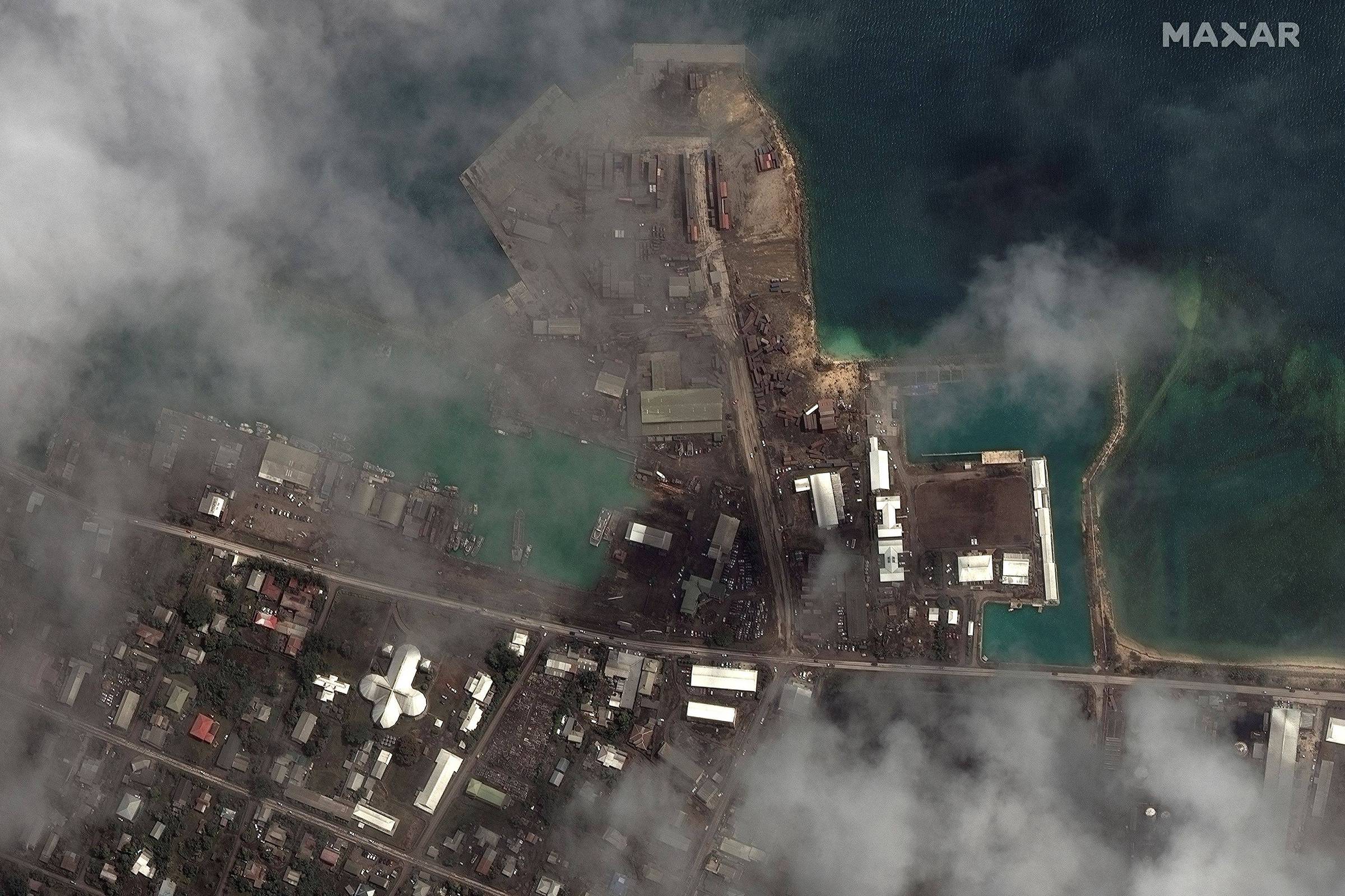 Satélite mostra dimensão de destruição em Tonga após tsunami; veja antes e depois