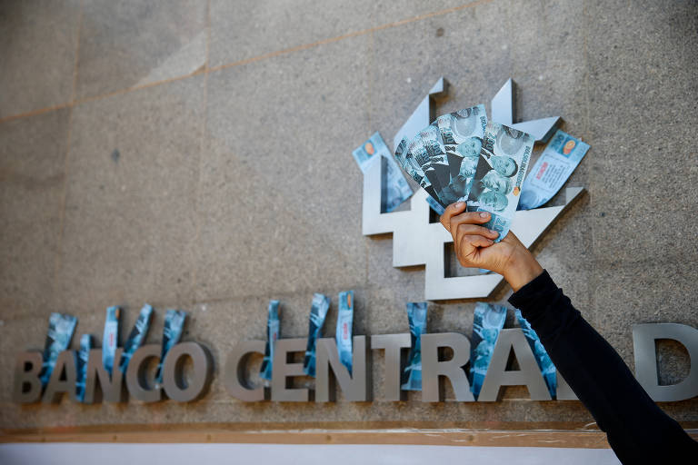 Banco Central inclui Pix e até projeto de museu como atividade essencial durante greve