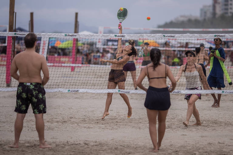 Novo beach tennis? Conheça o esporte que é febre nos EUA e chega