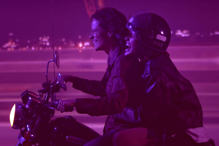 Zélia Duncan e Bruna Linzmeyer estrelam curta brasileiro lésbico exibido no Festival de Sundance