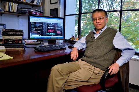 FILE PHOTO: Gang Chen, a professor at the Massachusetts Institute of Technology, appears in this undated handout photo.  Wen Zeng/MIT/Handout via REUTERS   THIS IMAGE HAS BEEN SUPPLIED BY A THIRD PARTY. MANDATORY CREDIT. NO RESALES. NO ARCHIVES/File Photo ORG XMIT: FW1
