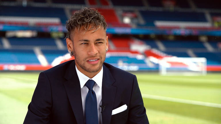 Cenas da minissérie Neymar: O Caos Perfeito