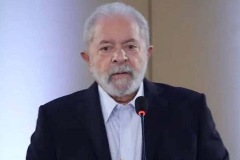Lula expôs uma plataforma, à sua maneira