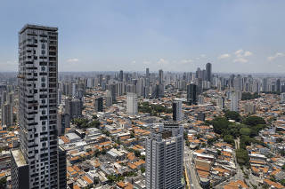 ***Especial Aniversario da Cidade de Sao Paulo. 468 anos. Verticalizacao na cidade de SP. Predios e casas no bairro do Tatuape